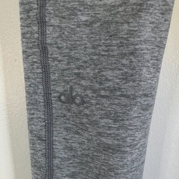 Alo High-Waist Alosoft Lounge Legging - Picture 7 of 7